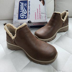 Sketchers Air-Cooled Memory Foam Boots